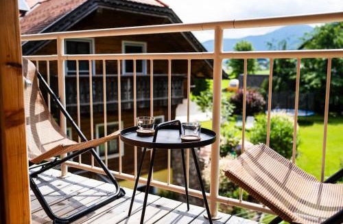 Faistenau Apartment | Gästesuite Lichtpunkt - Loft-Feeling in Faistenau - Balkon & Parkplatz