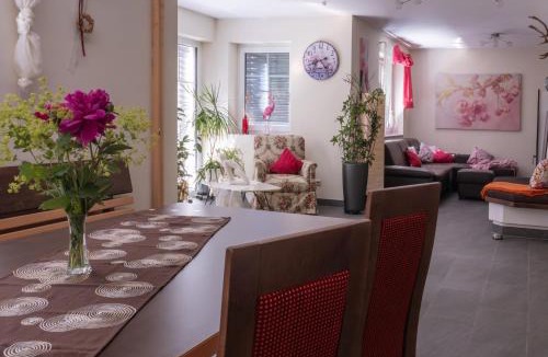 Gmuend in Kaernten Apartment | Ferienhaus Sonnenstrahl