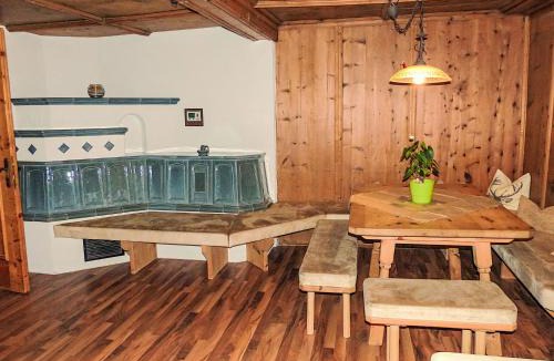 Oetz Apartment | Apartment Winklerhof - Bergblick by Interhome