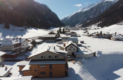 Vergoetschen Apartment | Chalet Chardonnay