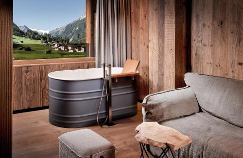 Neustift Im Stubaital Hotel | Living & Spa Vitalhotel Edelweiss