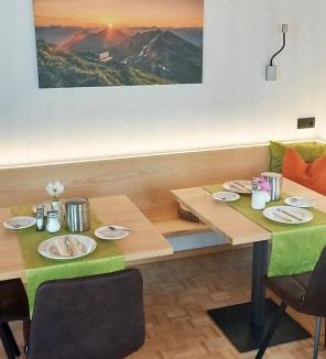 Damuels Apartment | Appartements Garni Drei Wannen