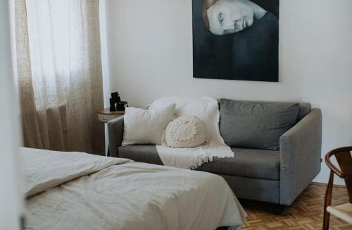 Bruckneudorf House | Nomads Nest Sappe
