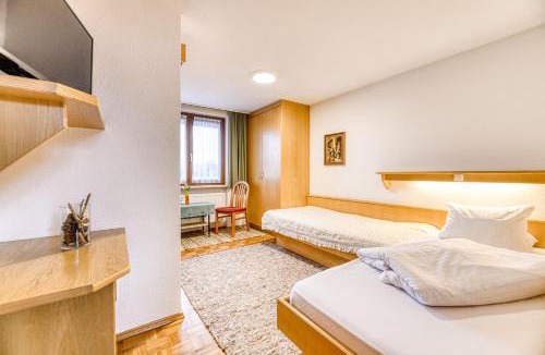 Hoechst House | Gasthaus Hecht