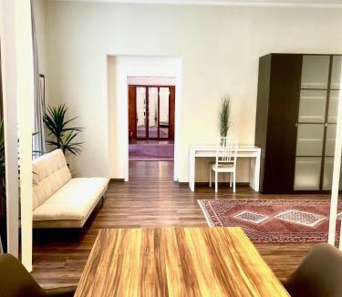 Baden Apartment | 5 Luxus Appartements mit grossem Salon in der Wienerwald Residenz