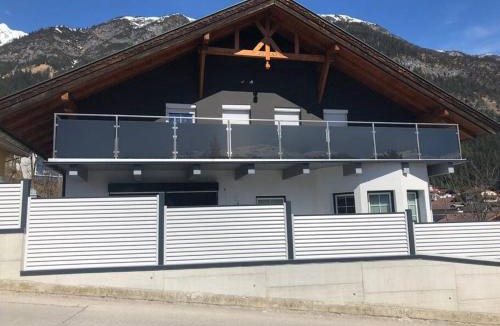 Thaur Apartment | Wohnung mit Stil im Herzen Tirols