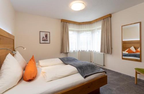 Ladis Apartment | Ferienwohnungen am Burgsee