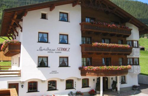 Sankt Anton am Arlberg Bed & Breakfast | Landhaus Strolz