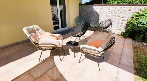 Villach House | Mountains & Lakes - Chaletdorf & Appartements