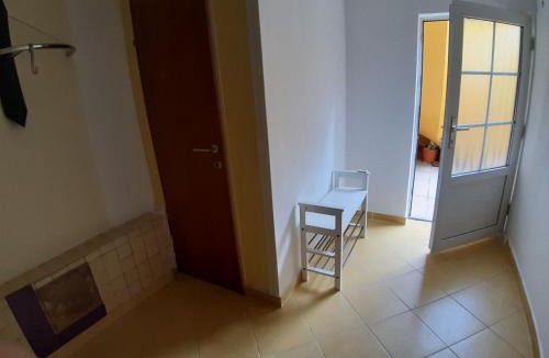 Rudolfsheim-Funfhaus Apartment | FLAIR of HOLIDAY SISSIS near SCHÖNBRUNN City Metro 3 4 busses 51a 48a kids pets WELCOME