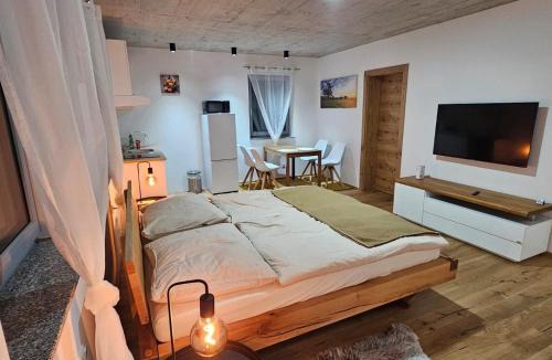 Mattighofen Apartment | Hoch2 Apartment - Modern, komfortabel & 24h Self-Check-in mit Parkplatz