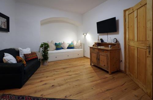 Hall In Tirol Apartment | Altstadt Apartment am Schergentor