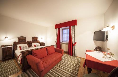 Matrei am Brenner House | Gasthof Lamm