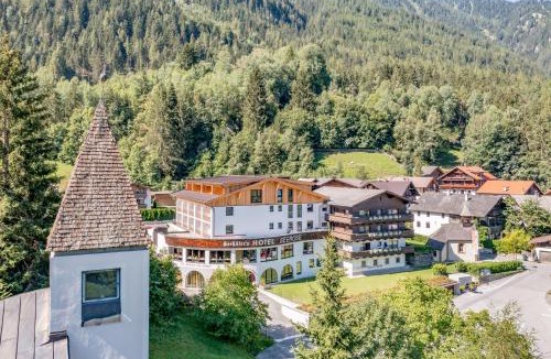 Oetz Hotel | Seehüter's Hotel Seerose - Piburger See, Ötz