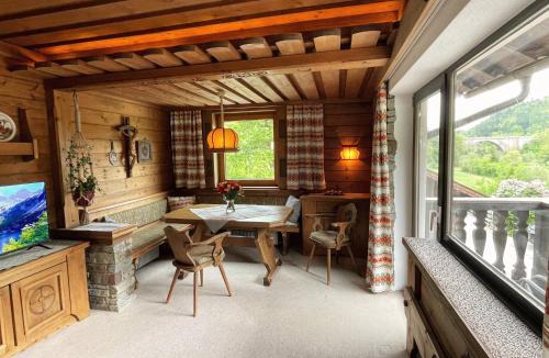 Schoenberg im Stubaital Apartment | Ferienwohnung Lisal