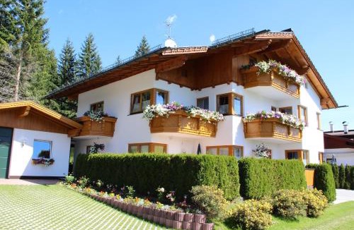 Leutasch Apartment | Haus Moosplatzl