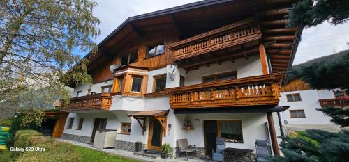 Flirsch Apartment | Ferienwohnung Schranz