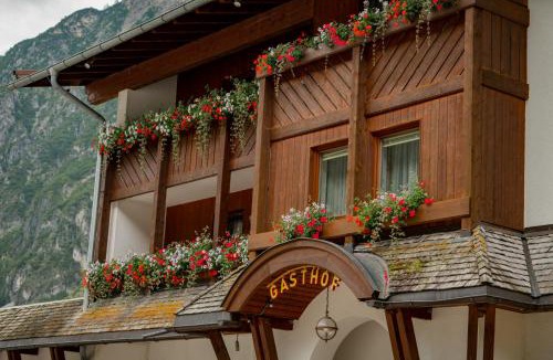 Steeg House | Gasthof Schwarzer Adler in Hägerau-Steeg Naturpark Lechtal