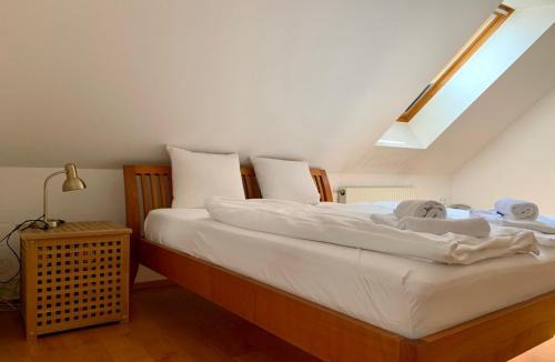 Josefstadt Apartment | Vienna City Loft