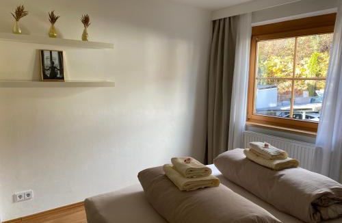 Hoetting Apartment | Gemütliche Wohnung mit Gartenblick