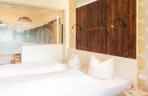 Kaunertal Apartment | Apartment Sonnenhof Top 2 by Interhome