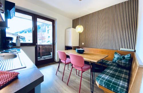Medraz Apartment | Königin Serles - großzügig, gemütlich & nachhaltig