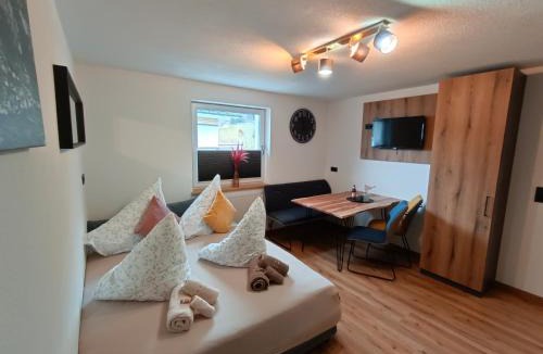 Pettneu am Arlberg Apartment | Haus Felix