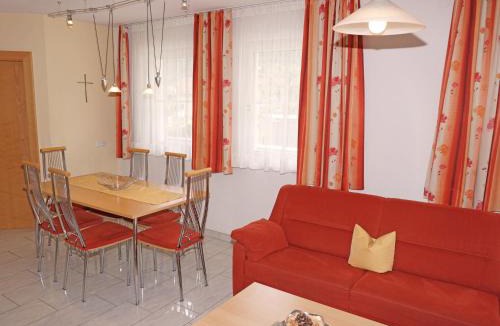 Ried im Oberinntal Apartment | Apartment Apart D by Interhome