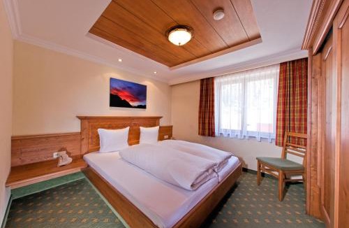 Ried im Oberinntal Apartment | Chalet Tschallener