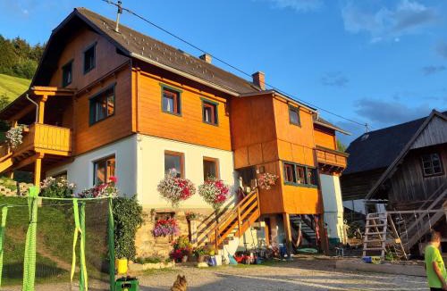 Michaelerberg House | Schirfhof