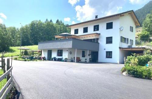 Kloesterle am Arlberg Apartment | Haus Bazigg