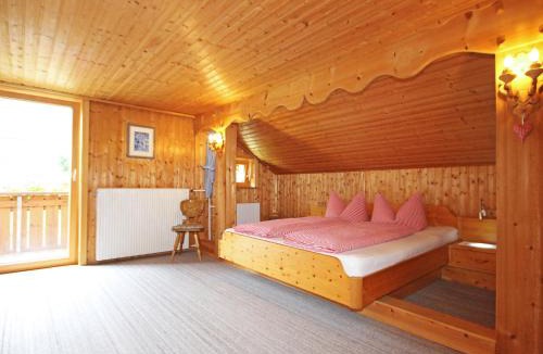 Bartholomaeberg House | Holiday Home Josefine by Interhome