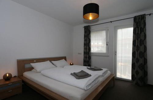 Laimach Apartment | Apartment in Hippach near Mayrhofen Ski Area