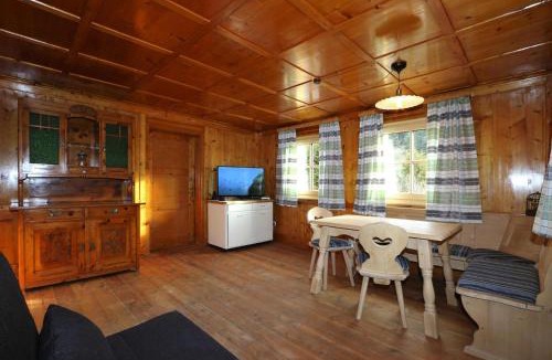 Tobadill Apartment | Farmhouse in Tobadill with Mountain Views