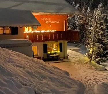 Zug House | Landhaus Alpenland