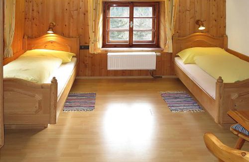 Strengen House | Holiday Home Jagdhaus Strengen by Interhome