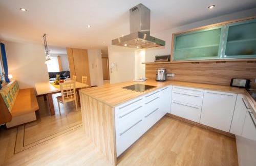 See Apartment | FERIENWOHNUNGEN TANJA - dein Wohlfühlhaus in Kappl