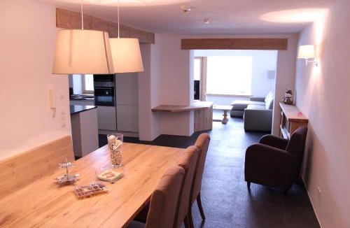 Mosern Apartment | Residenz Berghof Mösern
