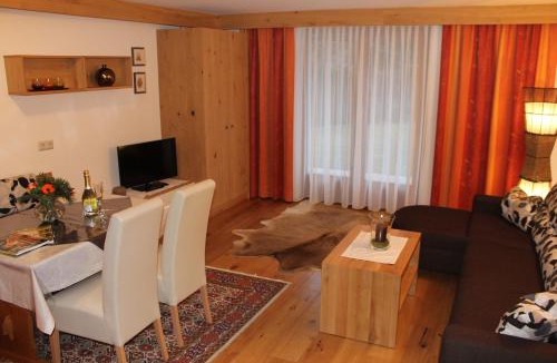Ried im Oberinntal Apartment | Appartements Zerzer