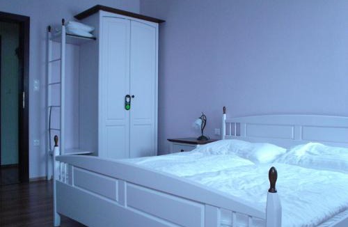 Laa an der Thaya Bed & Breakfast | Hanfthal-Hof