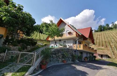 Kitzeck im Sausal Apartment | Ferienwohnung Stoff
