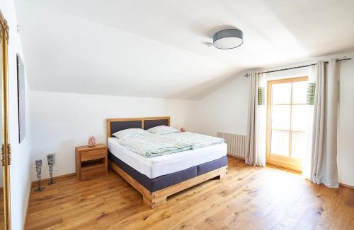Innerschwand Apartment | Bergblick Acht Mondsee