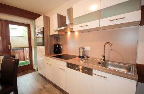 Huben House | Gästeheim Anna
