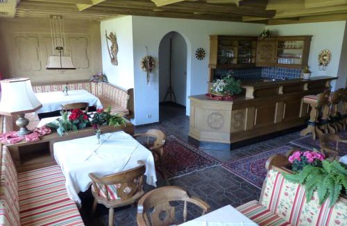 Ehenbichl House | Pension Hohenrainer