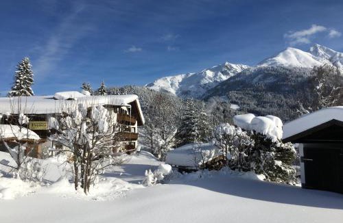Seefeld in Tirol Apartment | Landhaus Frenes Apartments