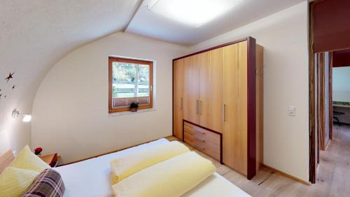 Ried im Oberinntal Villa | Villa Tschallener