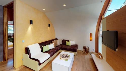 Ried im Oberinntal Villa | Villa Tschallener