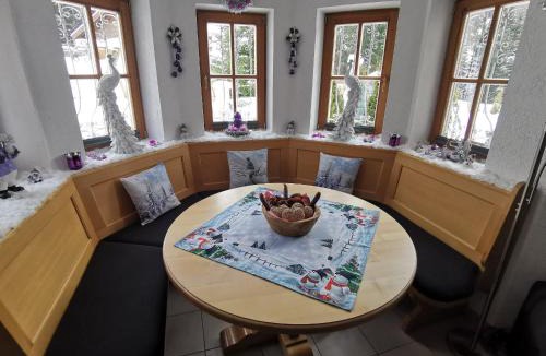 Ehrwald Apartment | Alpen-Chalet Ehrwald