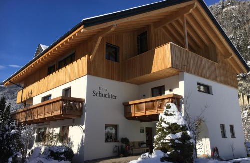 Pfunds House | Haus Schuchter