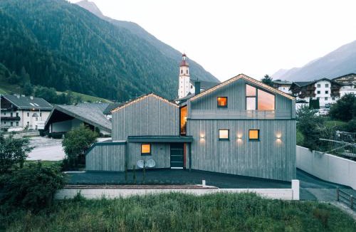 Neustift Im Stubaital House | Ferienhaus zum Stubaier Gletscher - Dorf